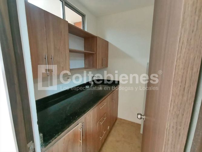 Bodega en arriendo en Sajonia, Rionegro, 780 m² · foto 11 de 17