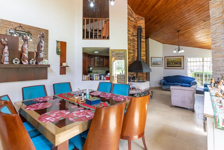 Casa de 5 alcobas en venta en Laura Vicuña, Chía · foto 5 de 24