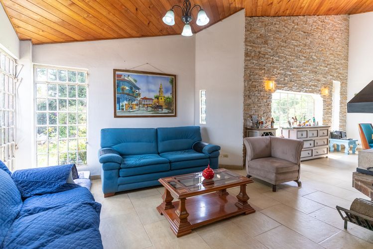 Casa de 5 alcobas en venta en Laura Vicuña, Chía · foto 6 de 24