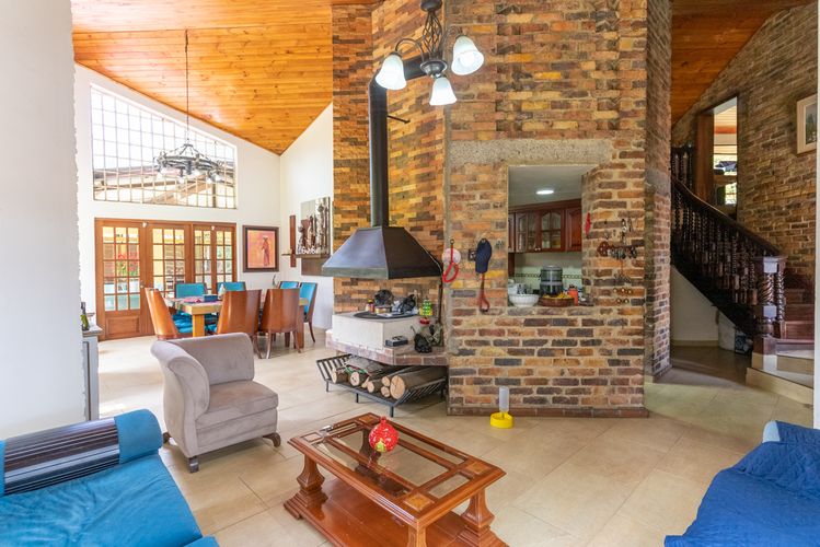 Casa de 5 alcobas en venta en Laura Vicuña, Chía · foto 7 de 24