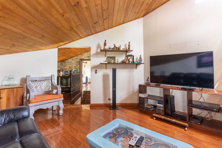 Casa de 5 alcobas en venta en Laura Vicuña, Chía · foto 12 de 24