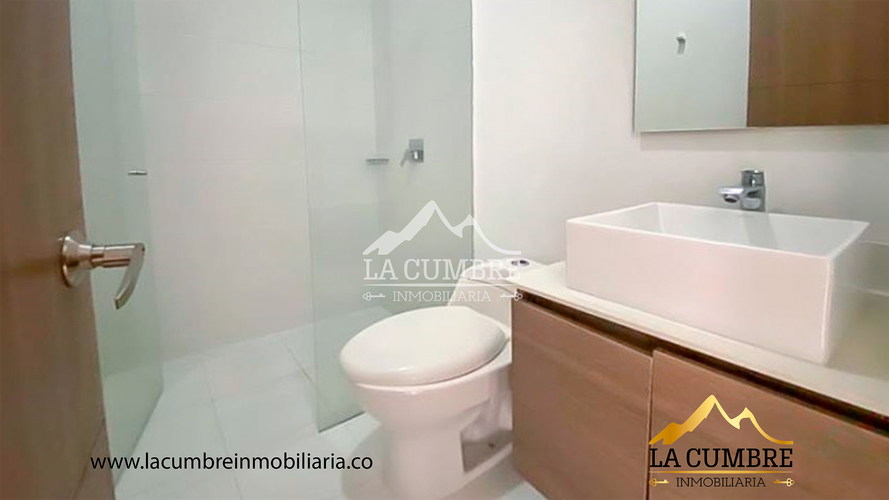 Apartamento de 2 alcobas en arriendo en Alejandría, Medellín, 147 m² · foto 8 de 14