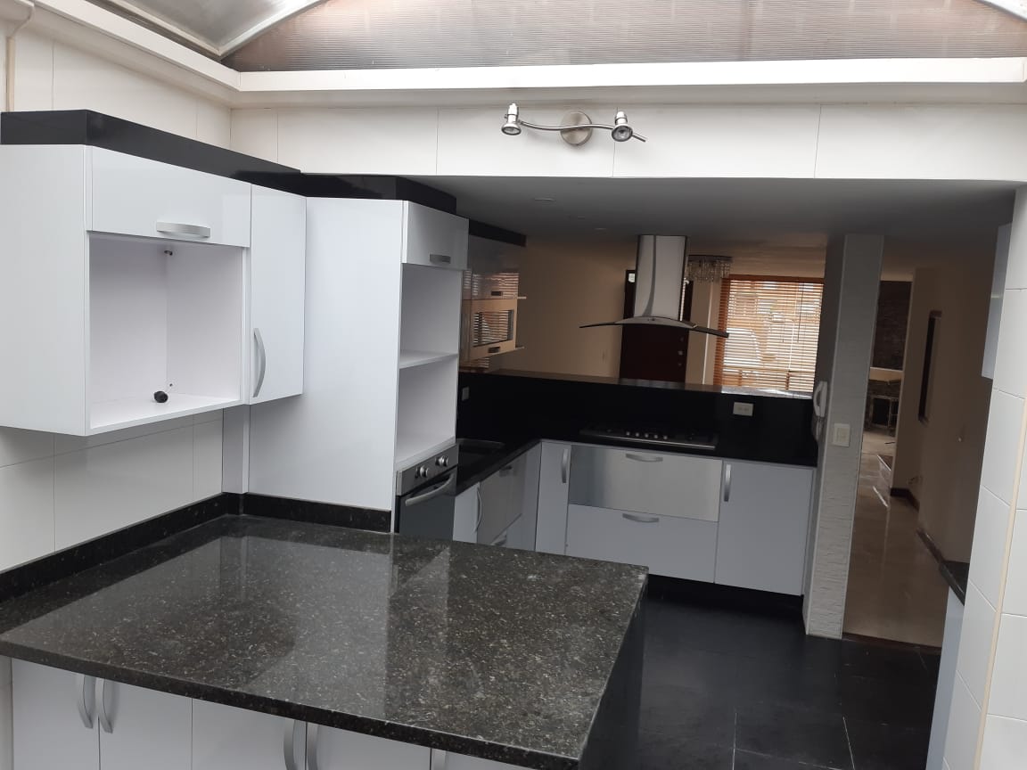 Casa en venta en Villas Del Mediterraneo, Bogotá · foto 6 de 24