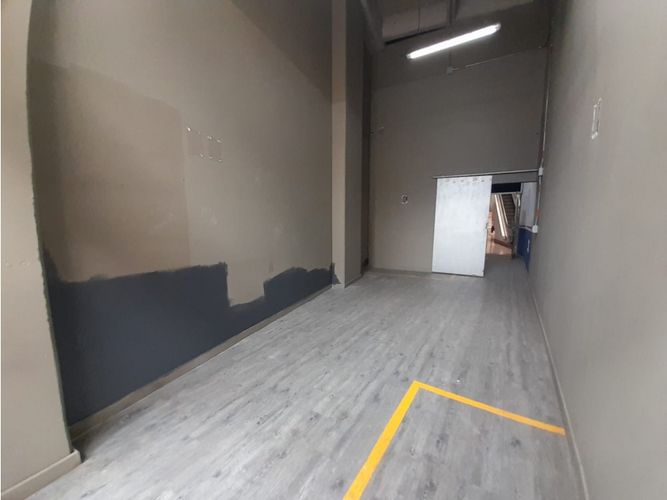 Local en arriendo en Los Naranjos, Itagüí, 48 m² · foto 6 de 8