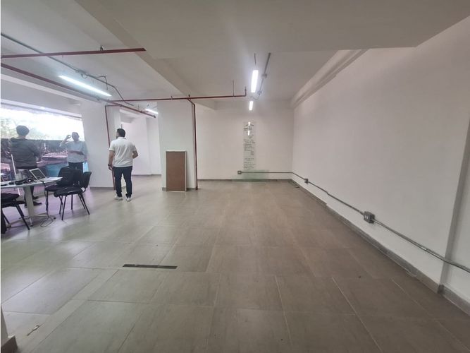 Local en arriendo en Ciudad Del Río, Medellín, 215 m² · foto 16 de 19