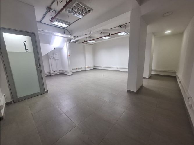 Local en arriendo en Ciudad Del Río, Medellín, 215 m² · foto 18 de 19