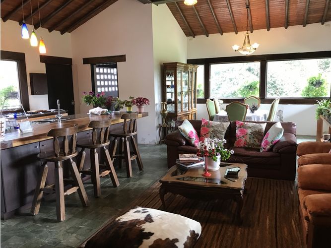 Finca en venta en Las Palmas, Envigado, 13665 m² · foto 10 de 23