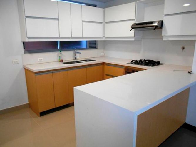 Apartamento de 3 alcobas en arriendo en El Poblado, Medellín, 120 m² · foto 6 de 17