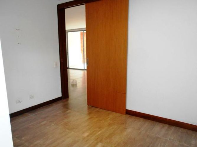 Apartamento de 3 alcobas en arriendo en El Poblado, Medellín, 120 m² · foto 7 de 17