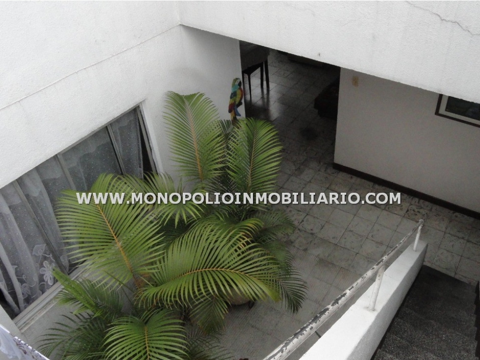 Apartaestudio en venta en San javier, Medellín 5