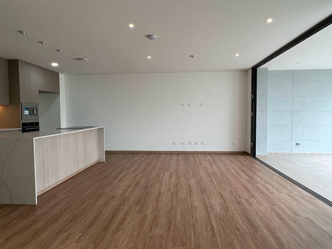 Apartamento de 2 alcobas en arriendo en El Porvenir, Rionegro, 126 m² · foto 2 de 13