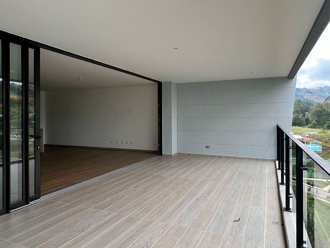 Apartamento de 2 alcobas en arriendo en El Porvenir, Rionegro, 126 m² · foto 12 de 13
