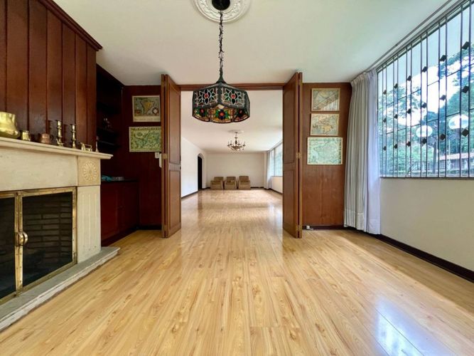 Apartamento de 4 alcobas en venta en Chico Norte, Bogotá, 195 m² · foto 3 de 22