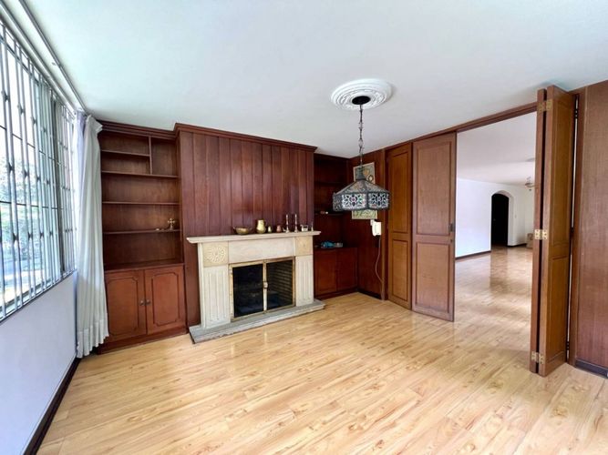 Apartamento de 4 alcobas en venta en Chico Norte, Bogotá, 195 m² · foto 4 de 22