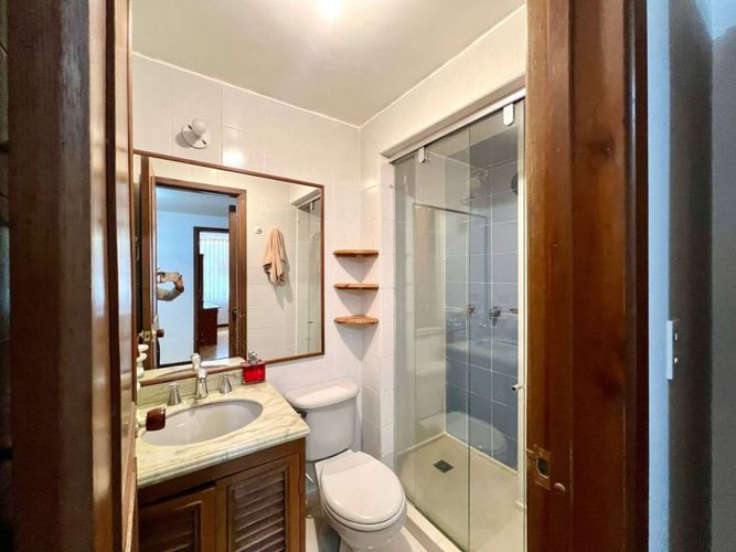 Apartamento de 4 alcobas en venta en Chico Norte, Bogotá, 195 m² · foto 17 de 22