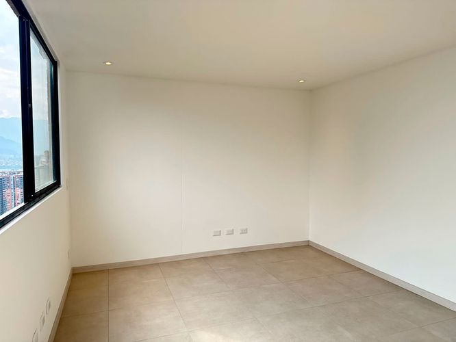 Apartamento de 2 alcobas en arriendo en El Poblado, Medellín, 86 m² · foto 10 de 16