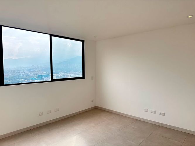 Apartamento de 2 alcobas en arriendo en El Poblado, Medellín, 86 m² · foto 11 de 16