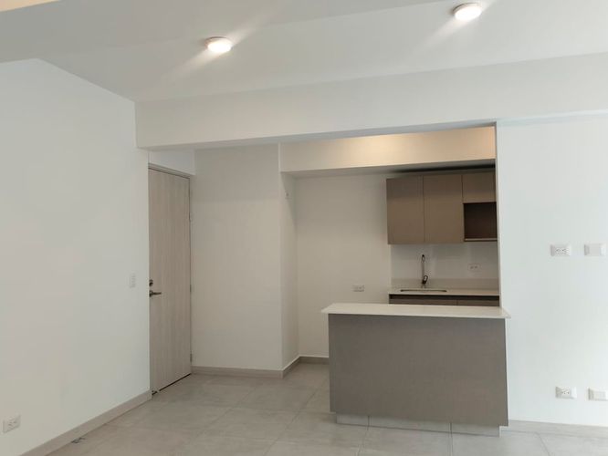 Apartamento de 3 alcobas en arriendo en Otraparte, Envigado, 72 m² · foto 4 de 18