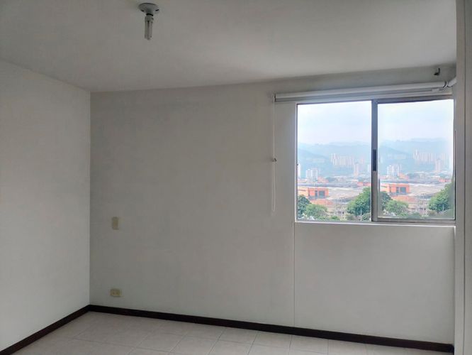 Apartamento de 3 alcobas en arriendo en El Poblado, Medellín, 78 m² · foto 8 de 17