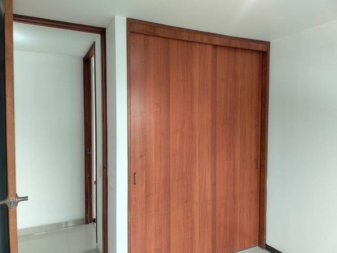 Apartamento de 3 alcobas en arriendo en El Poblado, Medellín, 78 m² · foto 12 de 17