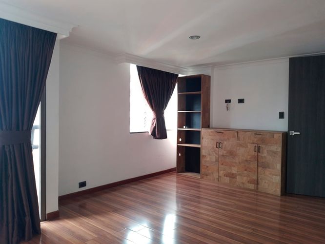 Apartamento de 2 alcobas en arriendo en Castropol, Medellín, 80 m² · foto 9 de 15