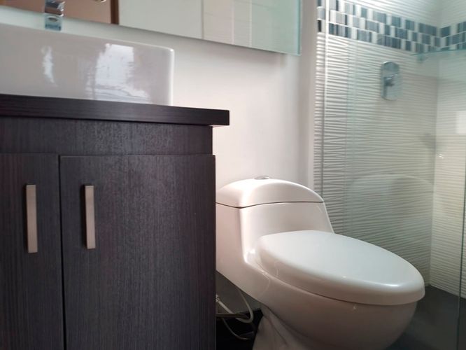 Apartamento de 2 alcobas en arriendo en Castropol, Medellín, 80 m² · foto 14 de 15