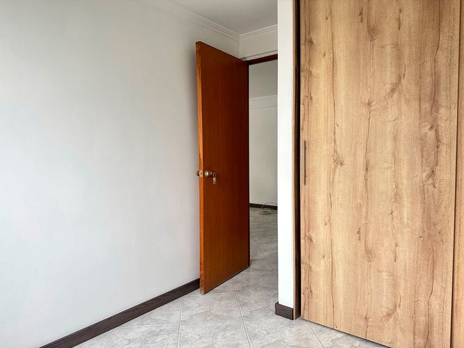 Apartamento de 2 alcobas en arriendo en El Poblado, Medellín, 76 m² · foto 12 de 15
