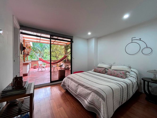 Apartamento de 2 alcobas en venta en El Poblado, Medellín, 120 m² · foto 15 de 20