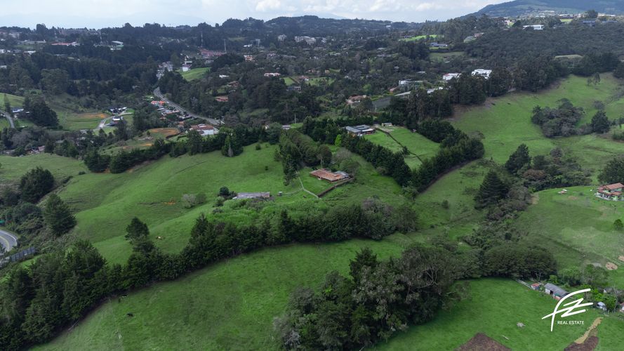 Lote en venta en Las Palmas, Envigado, 39 m² · foto 3 de 6