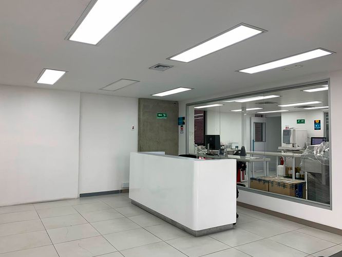 Oficina en arriendo en Cristo Rey, Medellín, 220 m² · foto 2 de 11