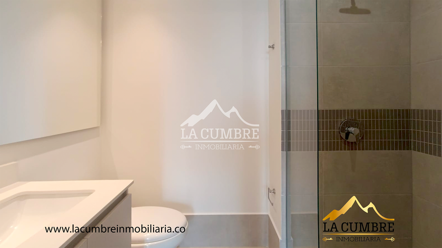 Apartamento de 2 alcobas en arriendo en Castropol, Medellín, 70 m² · foto 9 de 11