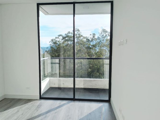 Apartamento de 3 alcobas en arriendo en Transversal Superior, Medellín, 160 m² · foto 14 de 20