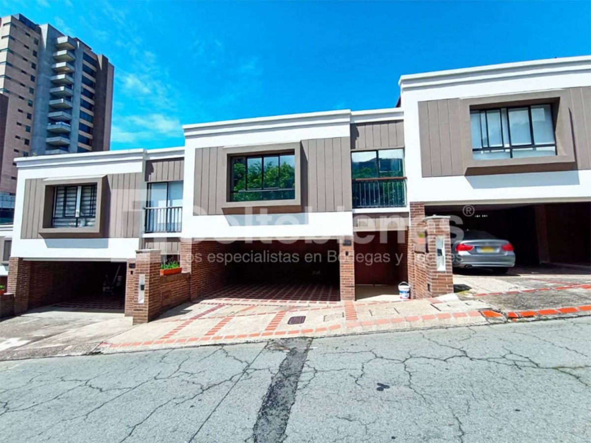 4BR House in Castropol (320 m²)