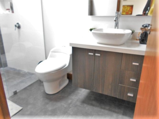 Casa de 3 alcobas en venta en Loma Del Escobero, El Retiro, 300 m² · foto 13 de 18