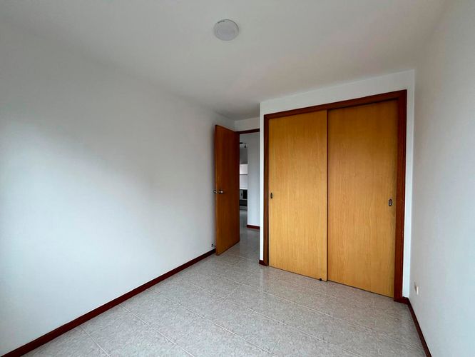 Apartamento de 3 alcobas en arriendo en El Tesoro, Medellín, 94 m² · foto 8 de 17