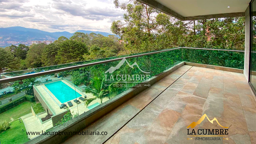 Apartamento de 3 alcobas en arriendo en Los Balsos, Medellín, 180 m² · foto 4 de 16