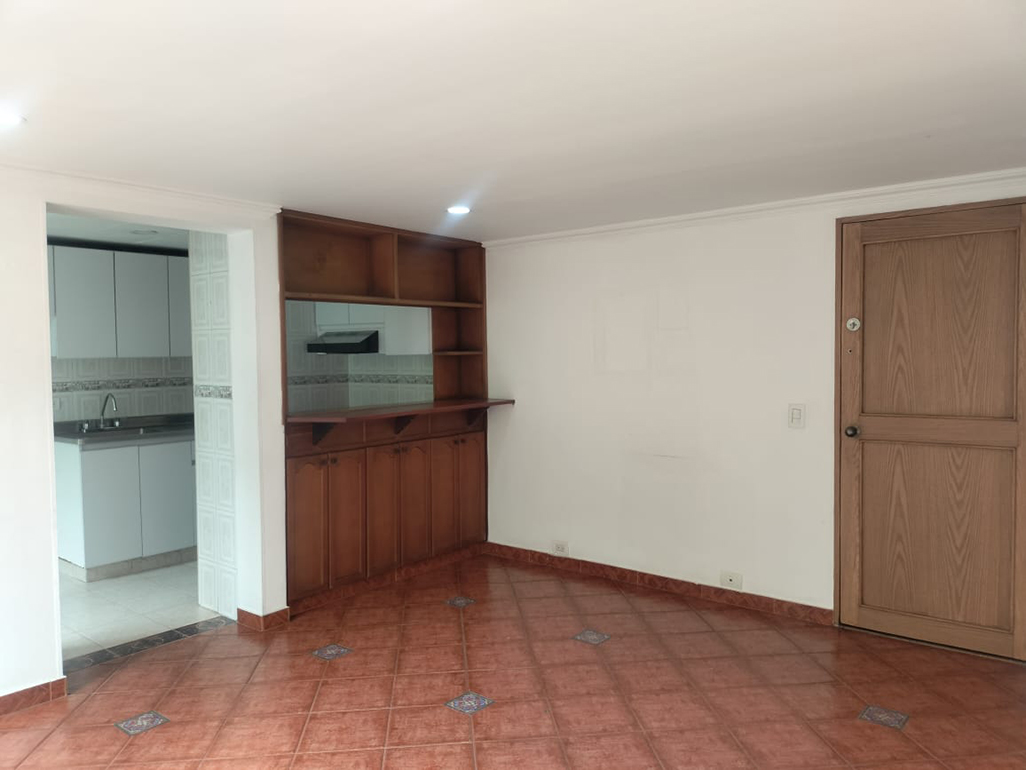 Apartamento en arriendo en El Poblado, Medellín · foto 5 de 13