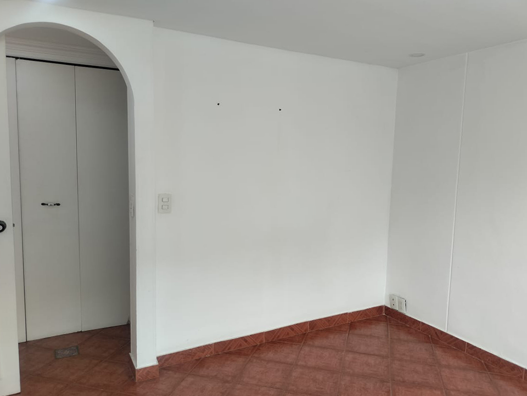 Apartamento en arriendo en El Poblado, Medellín · foto 9 de 13