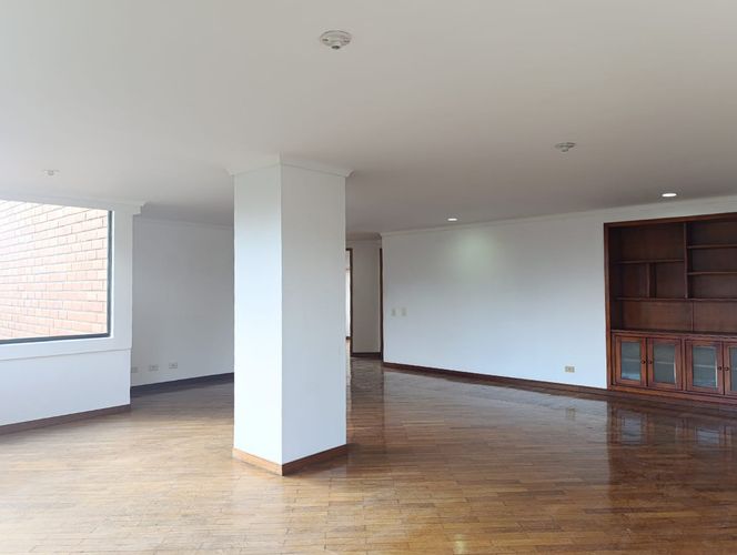 Apartamento de 3 alcobas en arriendo en Los Balsos, Medellín, 153 m² · foto 6 de 20