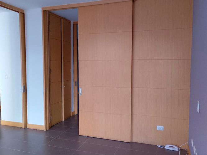 Apartamento de 2 alcobas en arriendo en El Poblado, Medellín, 100 m² · foto 7 de 12