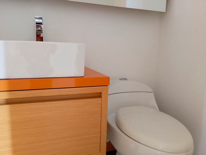 Apartamento de 2 alcobas en arriendo en El Poblado, Medellín, 100 m² · foto 11 de 12