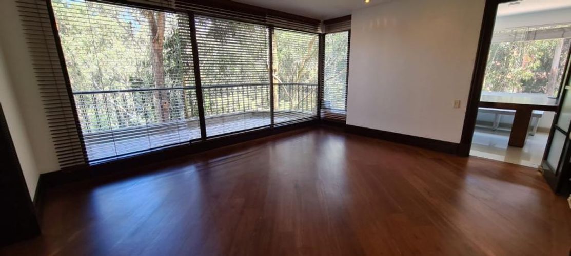 Apartamento de 4 alcobas en venta en Bosque De Pinos, Bogotá, 428 m² · foto 3 de 20