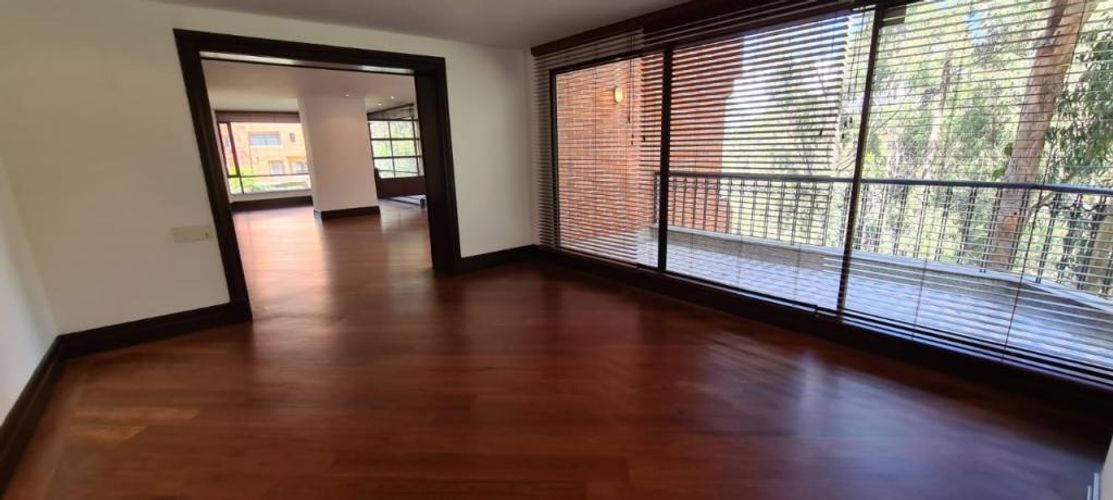 Apartamento de 4 alcobas en venta en Bosque De Pinos, Bogotá, 428 m² · foto 4 de 20