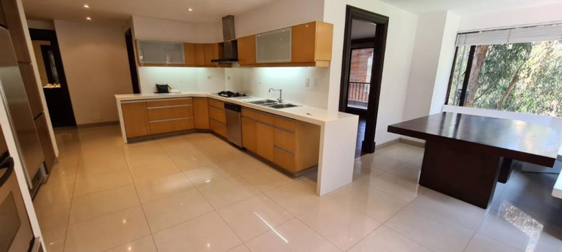 Apartamento de 4 alcobas en venta en Bosque De Pinos, Bogotá, 428 m² · foto 8 de 20