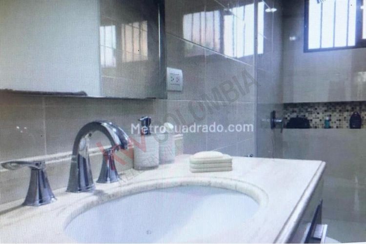 Casa de 4 alcobas en venta en Altos De Riomar, Barranquilla, 375 m² · foto 7 de 16
