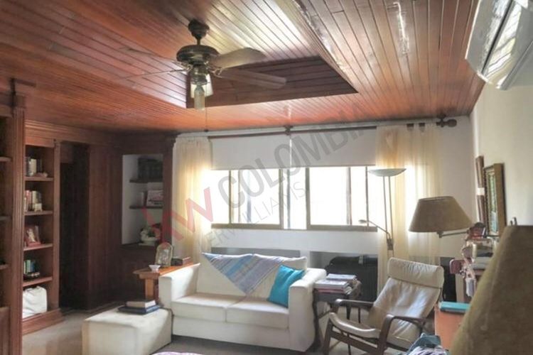 Casa de 4 alcobas en venta en Altos De Riomar, Barranquilla, 375 m² · foto 8 de 16