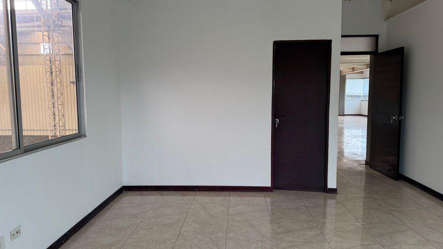 Bodega en arriendo en Arroyohondo, Yumbo, 3510 m² · foto 19 de 24