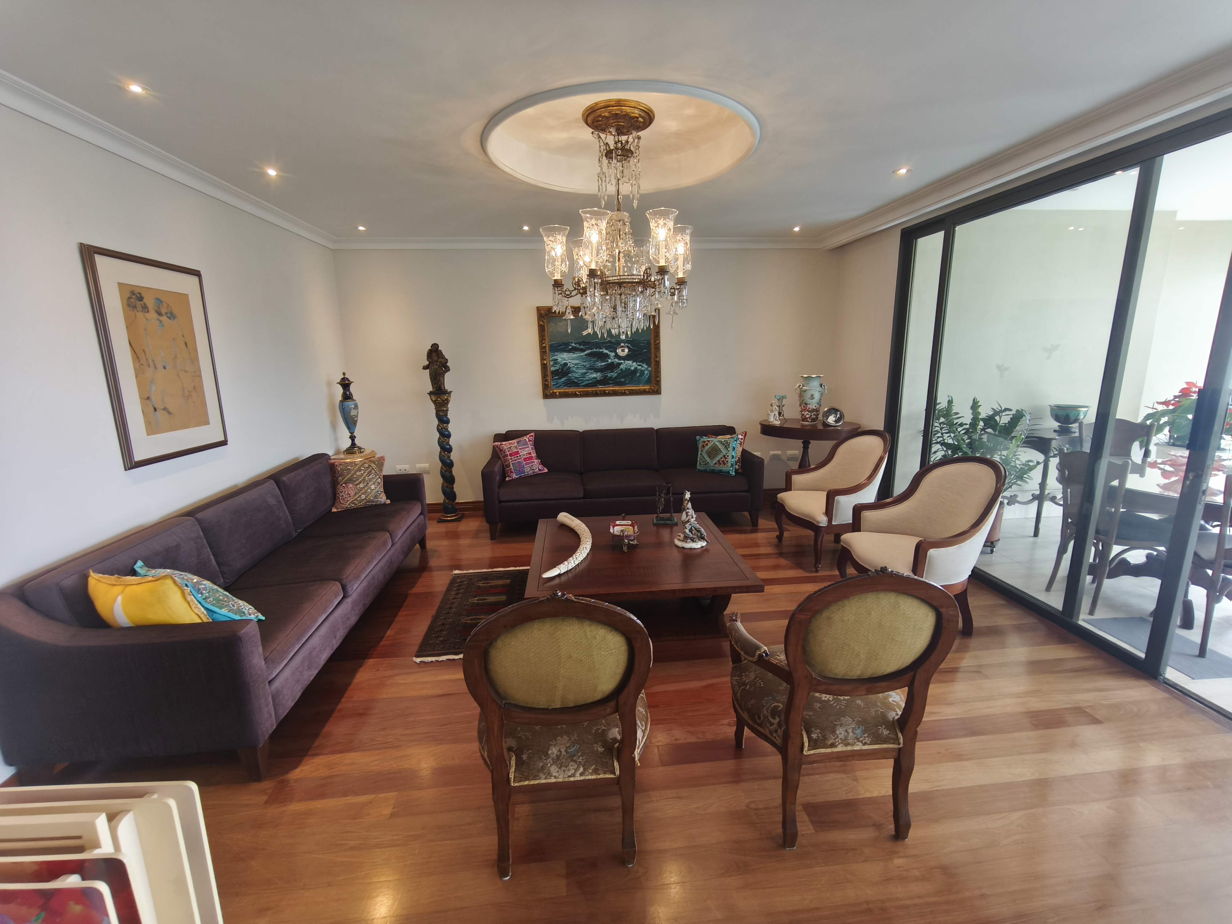 Apartamento en venta en El Poblado, Medellín · foto 3 de 23