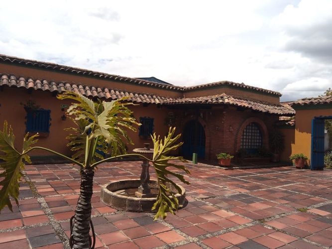 Casa de 4 alcobas en venta en El Hato, Funza, 425 m² · foto 21 de 24