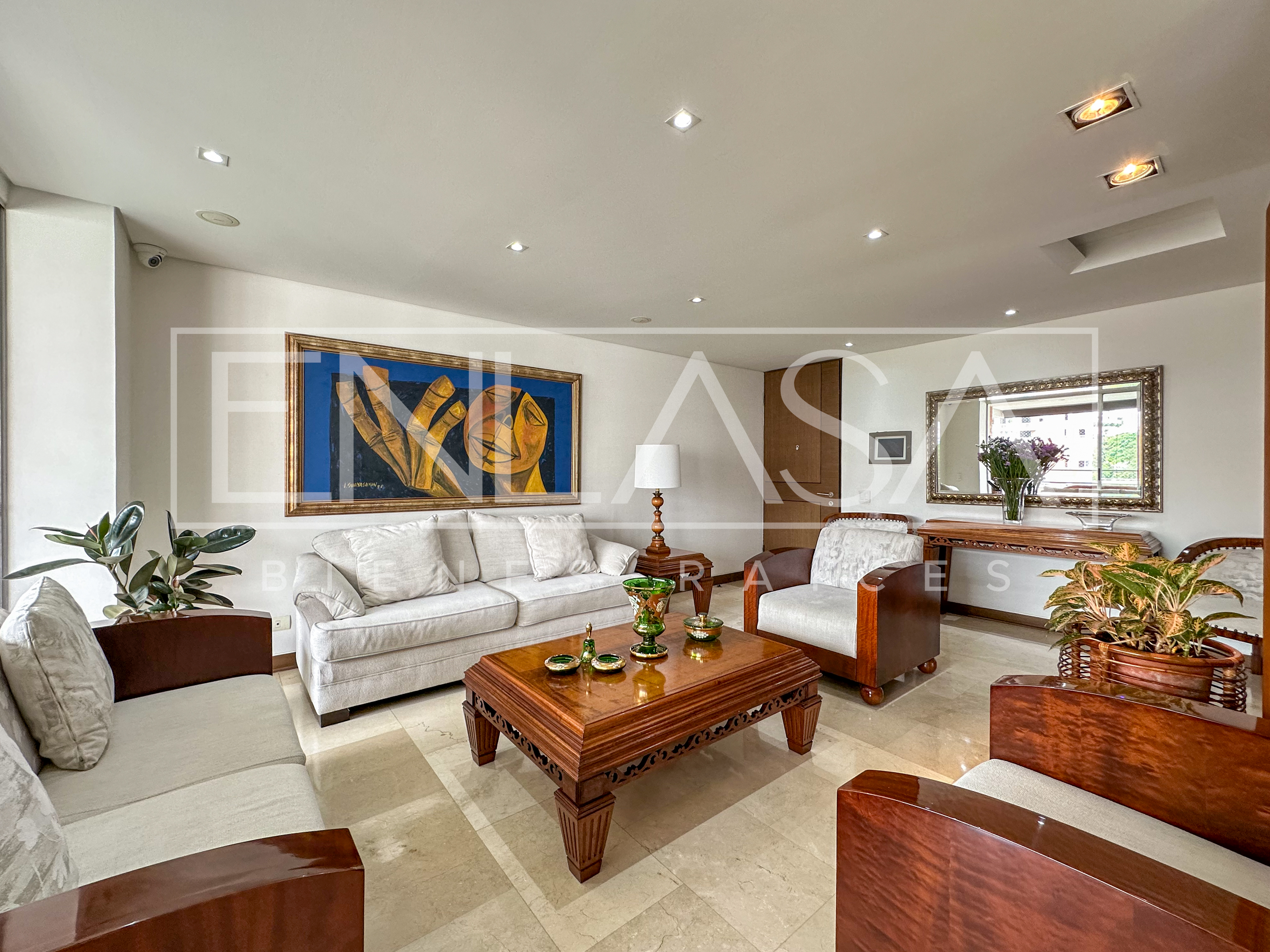 Apartamento en venta en Normandia, Cali · foto 4 de 20